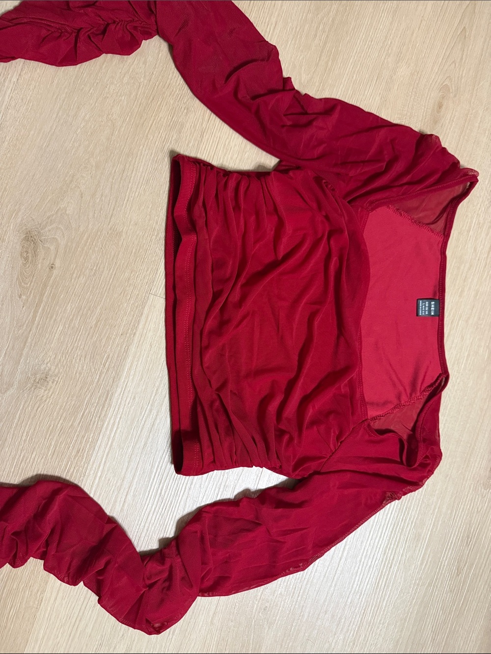SHEIN Red Long Sleeve Crop Top